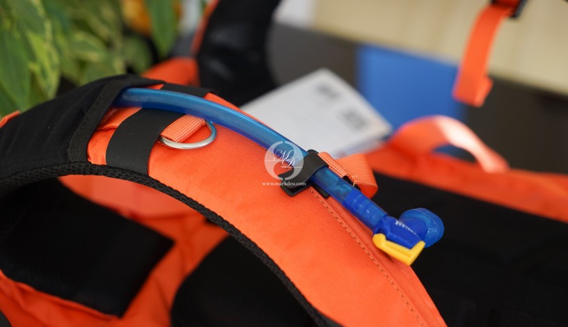 Fotorucksack-f-stop-tilopa Review - Befestigung Trinksystem