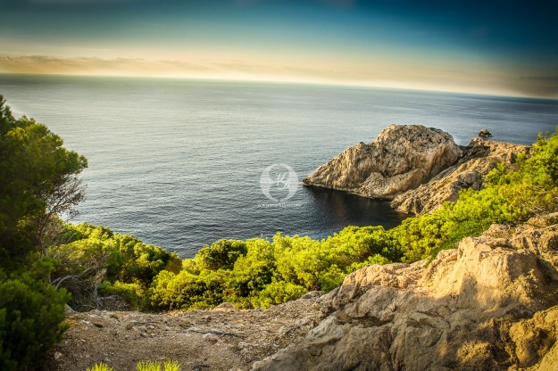 Mallorca sunrise by MarkDeu